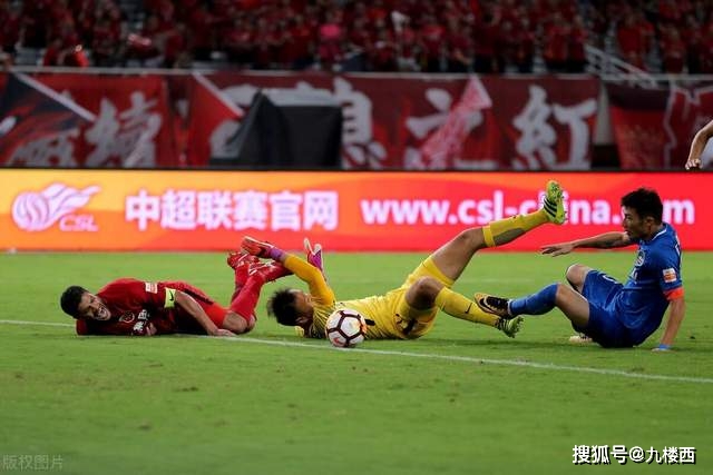 范布隆克霍斯特被贝西克塔斯解雇，上任仅半年