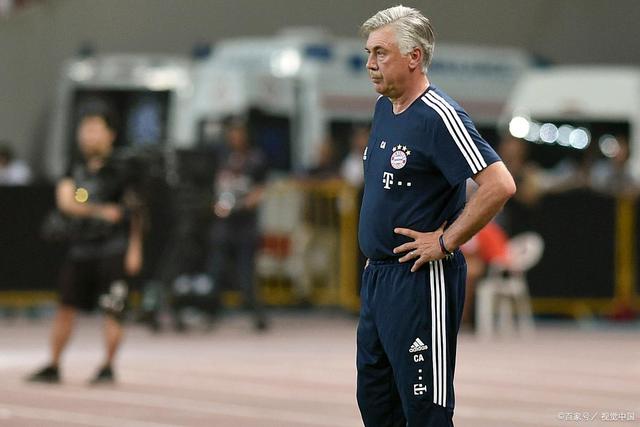 马特乌斯：维尔茨和阿隆索有可能一起加盟皇马